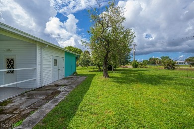 Welcome to this beautifully updated TURNKEY home located in the on Six Lakes Country Club in Florida - for sale on GolfHomes.com, golf home, golf lot