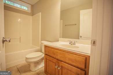 Immaculate ranch-style home in gated Fairfield Plantation! This on Fairfield Plantation Golf and Country Club in Georgia - for sale on GolfHomes.com, golf home, golf lot