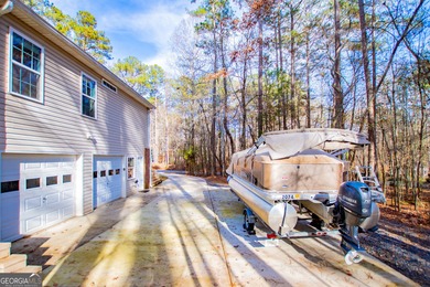 Immaculate ranch-style home in gated Fairfield Plantation! This on Fairfield Plantation Golf and Country Club in Georgia - for sale on GolfHomes.com, golf home, golf lot
