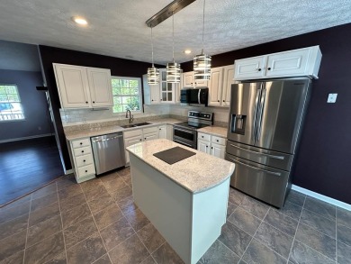 Exceptional home in Skyland Lakes Golf Club Resort right off the on Skyland Lakes Golf Course in Virginia - for sale on GolfHomes.com, golf home, golf lot