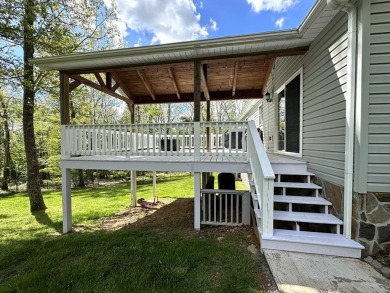 Exceptional home in Skyland Lakes Golf Club Resort right off the on Skyland Lakes Golf Course in Virginia - for sale on GolfHomes.com, golf home, golf lot