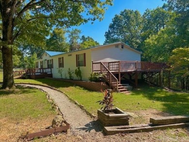 Welcome to the market this well maintained 3 bedroom 2 bathroom on Pine Hills Golf Course in Arkansas - for sale on GolfHomes.com, golf home, golf lot