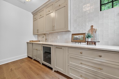 Experience the allure of a fully remodeled Lake Oconee retreat on Reynolds Lake Oconee - The Landing in Georgia - for sale on GolfHomes.com, golf home, golf lot