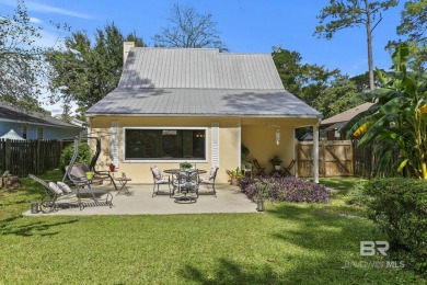 Welcome to this inviting 3-bedroom, 2-bathroom, and 1,663 sqft on Gulf State Park Golf Course in Alabama - for sale on GolfHomes.com, golf home, golf lot