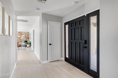 Located in the heart of Moon Valley, this beautifully updated on Moon Valley Country Club  in Arizona - for sale on GolfHomes.com, golf home, golf lot