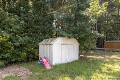 This beautiful home has it all so make it YOURS! Come and see it on Hope Mills Golf and Country Club in North Carolina - for sale on GolfHomes.com, golf home, golf lot