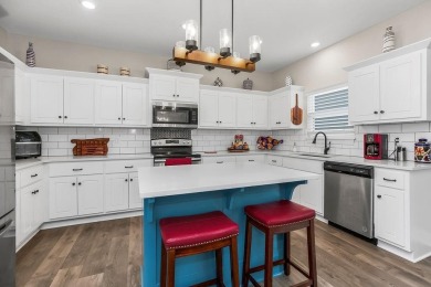 Welcome to 704 Salem Road -- a stunning, like-new home on Hidden Valley Golf Course in Missouri - for sale on GolfHomes.com, golf home, golf lot