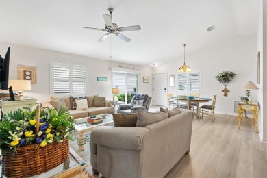 TURNKEY! MINUTES to Brownwood Paddock Square for shopping on Pennbrooke Fairways in Florida - for sale on GolfHomes.com, golf home, golf lot