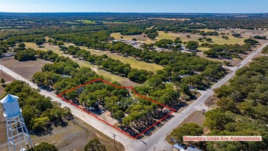 Sweet home with room to grow, just inside the Nocona Hills on Nocona Hills Golf Course in Texas - for sale on GolfHomes.com, golf home, golf lot