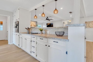 This adorable home offers the perfect blend of casual living and on Hide-A-Way Lake Golf Course in Texas - for sale on GolfHomes.com, golf home, golf lot