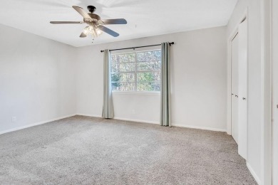 This adorable home offers the perfect blend of casual living and on Hide-A-Way Lake Golf Course in Texas - for sale on GolfHomes.com, golf home, golf lot