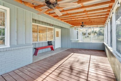 This adorable home offers the perfect blend of casual living and on Hide-A-Way Lake Golf Course in Texas - for sale on GolfHomes.com, golf home, golf lot