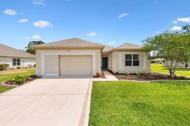 Under contract-accepting backup offers. JUST REMODELED  READY on Eagle Ridge At Spruce Creek Country Club in Florida - for sale on GolfHomes.com, golf home, golf lot