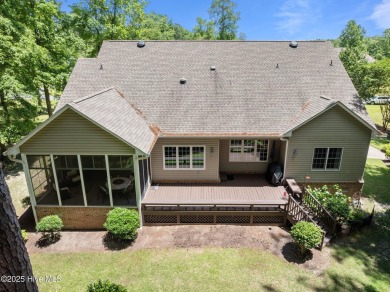 Don't miss this immaculate 3-4BR/3BA home situated on a private on Cypress Landing Golf Club in North Carolina - for sale on GolfHomes.com, golf home, golf lot