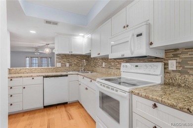 Lock in your living expenses in this care-free condo that on Citrus Hills Golf Club in Florida - for sale on GolfHomes.com, golf home, golf lot