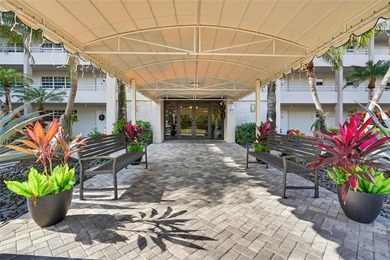 Lovely, bright and super well-maintained two bedroom two bath on Palm-Aire Country Club and Resort - The Oaks in Florida - for sale on GolfHomes.com, golf home, golf lot