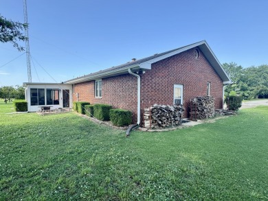Close to Stockton Lake, Golf Course, and Town - This Home Has It on Stockton Country Club in Missouri - for sale on GolfHomes.com, golf home, golf lot