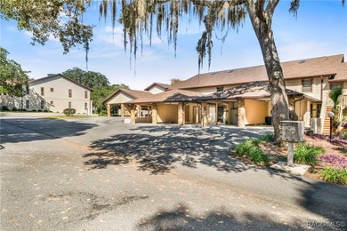 Lock in your living expenses in this care-free condo that on Citrus Hills Golf Club in Florida - for sale on GolfHomes.com, golf home, golf lot