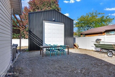 This beautifully remodeled 4-bedroom, 2-bathroom home offers on Avondale Golf and Tennis Club in Idaho - for sale on GolfHomes.com, golf home, golf lot