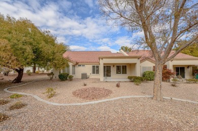 Sun City Summerlin Townhome Showing Off Many Lovely Upgrades on Highland Falls Golf Club in Nevada - for sale on GolfHomes.com, golf home, golf lot