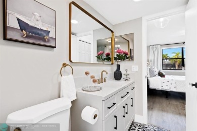 NEW BATHS, TILE  WATERPROOF FLOORING, UPDATED KITCHEN, NEW WATER on Sunrise Lakes Phase III in Florida - for sale on GolfHomes.com, golf home, golf lot