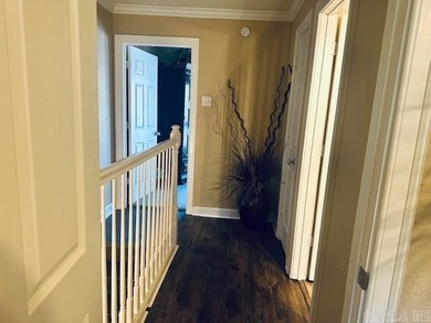 Charming Chelsea Condo in beautiful Fairview Bay,Arkansas if on Indian Hills Country Club in Arkansas - for sale on GolfHomes.com, golf home, golf lot