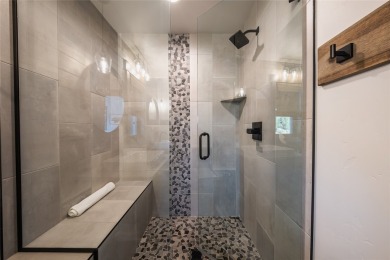 This newer built 2 bed, 2 bath cottage offers modern mountain on Wilderness Club in Montana - for sale on GolfHomes.com, golf home, golf lot