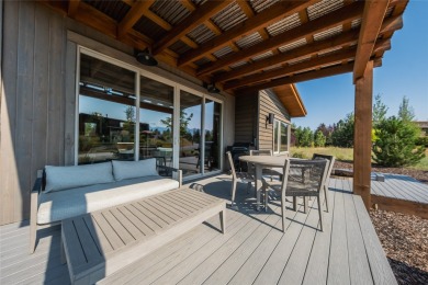 This newer built 2 bed, 2 bath cottage offers modern mountain on Wilderness Club in Montana - for sale on GolfHomes.com, golf home, golf lot