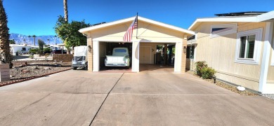 This stunning 1994, 2 bed/2 bath home offers a wealth of on Palm Desert Greens Country Club in California - for sale on GolfHomes.com, golf home, golf lot