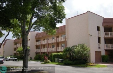 55+ COMMUNITY, LUXURY UNIT IS ON THE 3rd FLOOR, WELL KEPT on Sunrise Lakes Phase III in Florida - for sale on GolfHomes.com, golf home, golf lot