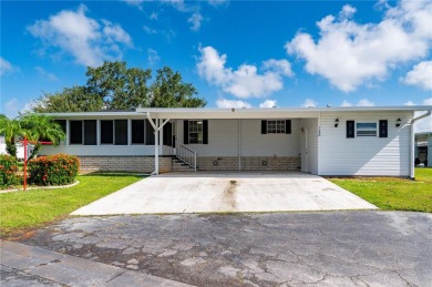 * Port Charlotte Village was Voted #1 Manufactured home on Kings Gate Golf Club in Florida - for sale on GolfHomes.com, golf home, golf lot