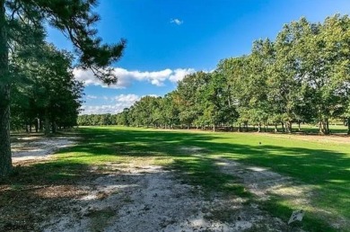 ***UPDATED PRICE*** Immerse yourself into the meticulously on Mays Landing Golf and Country Club in New Jersey - for sale on GolfHomes.com, golf home, golf lot