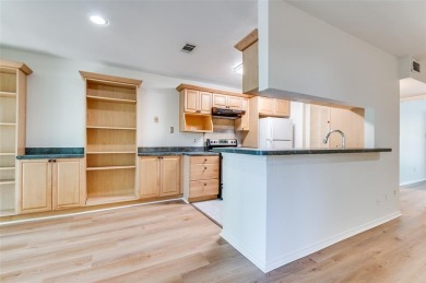 Enjoy tree top living in this nicely renovated condo in the on Stevens Park Golf Course in Texas - for sale on GolfHomes.com, golf home, golf lot