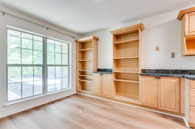 Enjoy tree top living in this nicely renovated condo in the on Stevens Park Golf Course in Texas - for sale on GolfHomes.com, golf home, golf lot
