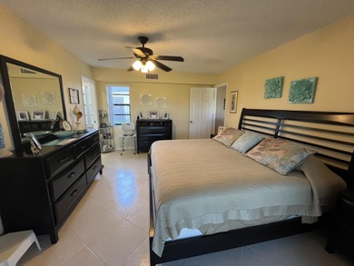 Afternoon setting sun from your huge wide enclosed patio on Kings Point Golf -Flanders Way in Florida - for sale on GolfHomes.com, golf home, golf lot