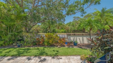 This 2 bedroom, 2 bath Villa is the perfect place to live an on TPC Prestancia in Florida - for sale on GolfHomes.com, golf home, golf lot