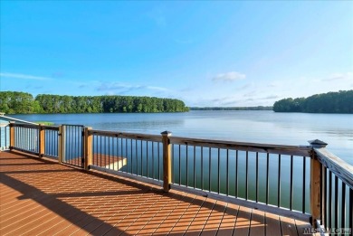 When you turn in to Fox Hollow and where the road ends on Myrick Hills Country Club in North Carolina - for sale on GolfHomes.com, golf home, golf lot