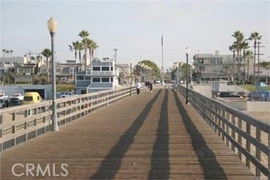 Mutual 4-41H.  A Charming and Expanded 1 bedroom with an ideal on Leisure World Seal Beach Golf Course in California - for sale on GolfHomes.com, golf home, golf lot