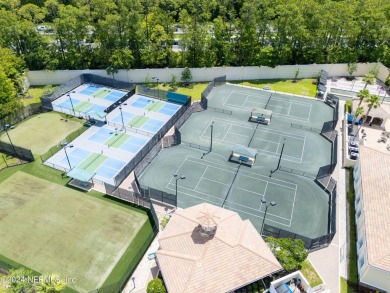Motivated Seller, make an offer. This lovely home sits on a on Slammer and Squire Golf Course in Florida - for sale on GolfHomes.com, golf home, golf lot