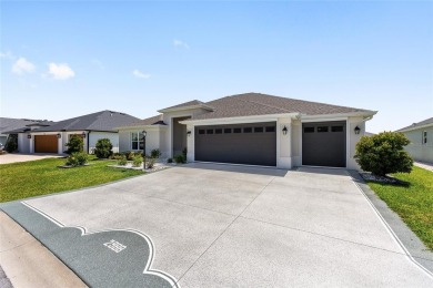 ~9'x38' GOLF CART GARAGE AND STORAGE AREA~ ~2022 ROOF~ ~2022 on Pennbrooke Fairways in Florida - for sale on GolfHomes.com, golf home, golf lot