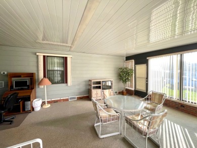 A furnished and well maintained 2bed/2bath home in the 55+ on Rolling Greens Executive Golf Community in Florida - for sale on GolfHomes.com, golf home, golf lot