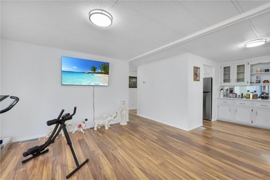 Welcome to 430 Queensway Rd East in award winning Maple Leaf on Maple Leaf Golf and Country Club in Florida - for sale on GolfHomes.com, golf home, golf lot