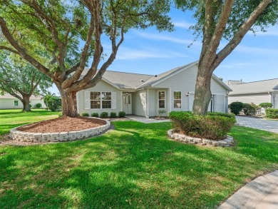 ROOF 2020. HVAC 2021. BEAUTIFULLY UPDATED Willow/Wisteria Model on The Links of Spruce Creek in Florida - for sale on GolfHomes.com, golf home, golf lot