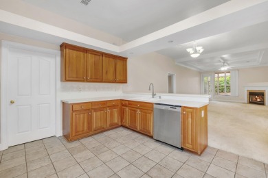 Welcome to your dream home! This charming 3 bed, 2 bath townhome on Golden Eagle Country Club in Florida - for sale on GolfHomes.com, golf home, golf lot