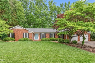 Enjoy easy, single-level living in one of Greensboro's most on Cardinal Golf and Country Club in North Carolina - for sale on GolfHomes.com, golf home, golf lot