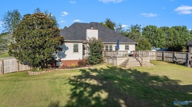 A BEAUTIFUL Brick home nestled in a PRIME LOCATION where it's on Fayetteville Country Club in Tennessee - for sale on GolfHomes.com, golf home, golf lot