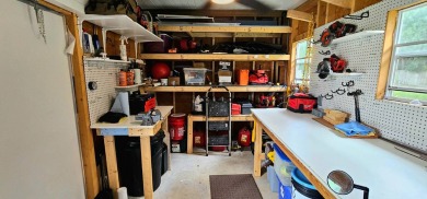 Modern and Updated 2 bedroom 2 bath home WITH EXTRAS in 55 + on Zephyrhills Municipal Golf Course in Florida - for sale on GolfHomes.com, golf home, golf lot