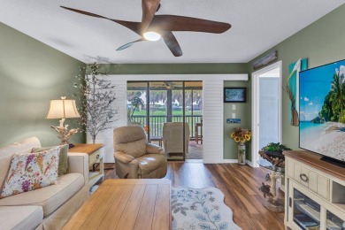 This beautifully updated 2-bedroom, 2-bath condo offers modern on Heritage Ridge Golf Club in Florida - for sale on GolfHomes.com, golf home, golf lot