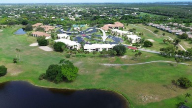 This beautifully updated 2-bedroom, 2-bath condo offers modern on Heritage Ridge Golf Club in Florida - for sale on GolfHomes.com, golf home, golf lot