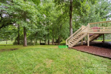 Welcome to this stunning 4-bedroom, 3.5-bath home perfectly on Fox Den Country Club in North Carolina - for sale on GolfHomes.com, golf home, golf lot